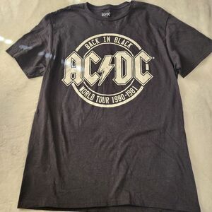 AC/DC Back In Black World Tour New With Tags Tshirts With Graphics Size Large